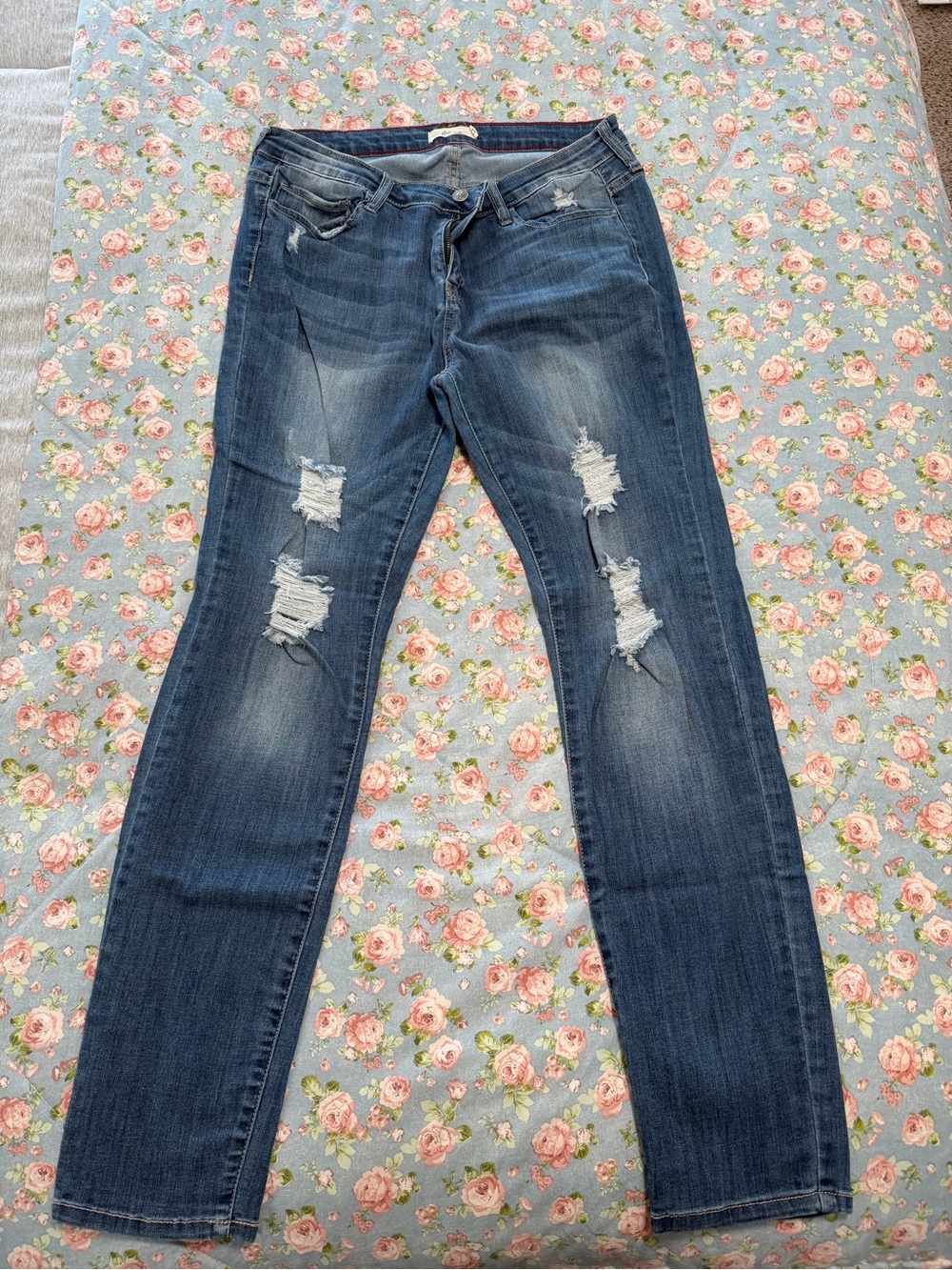 Cello Women's Distressed Dark Blue Skinny Jeans